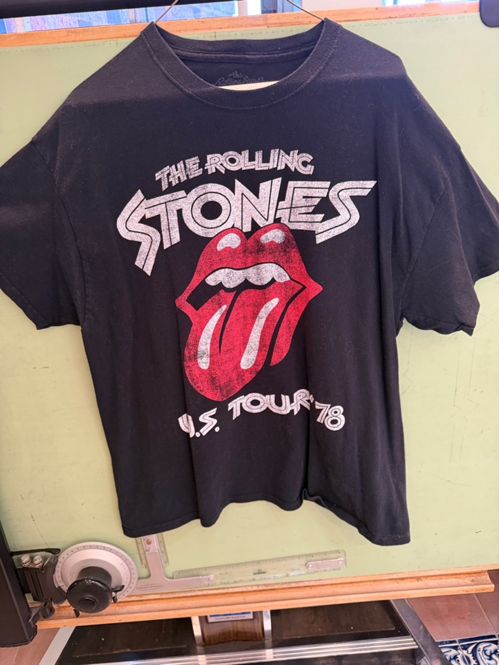 the Rolling Stones Black Tee with Red Tongue Graphic